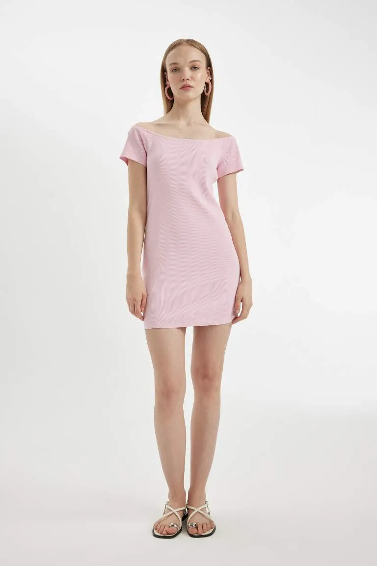 Coool Bodycon Vücuda Oturan Kayık Yaka Basic Düz  Fitilli Kaşkorse Kısa Kollu Mini Elbise
