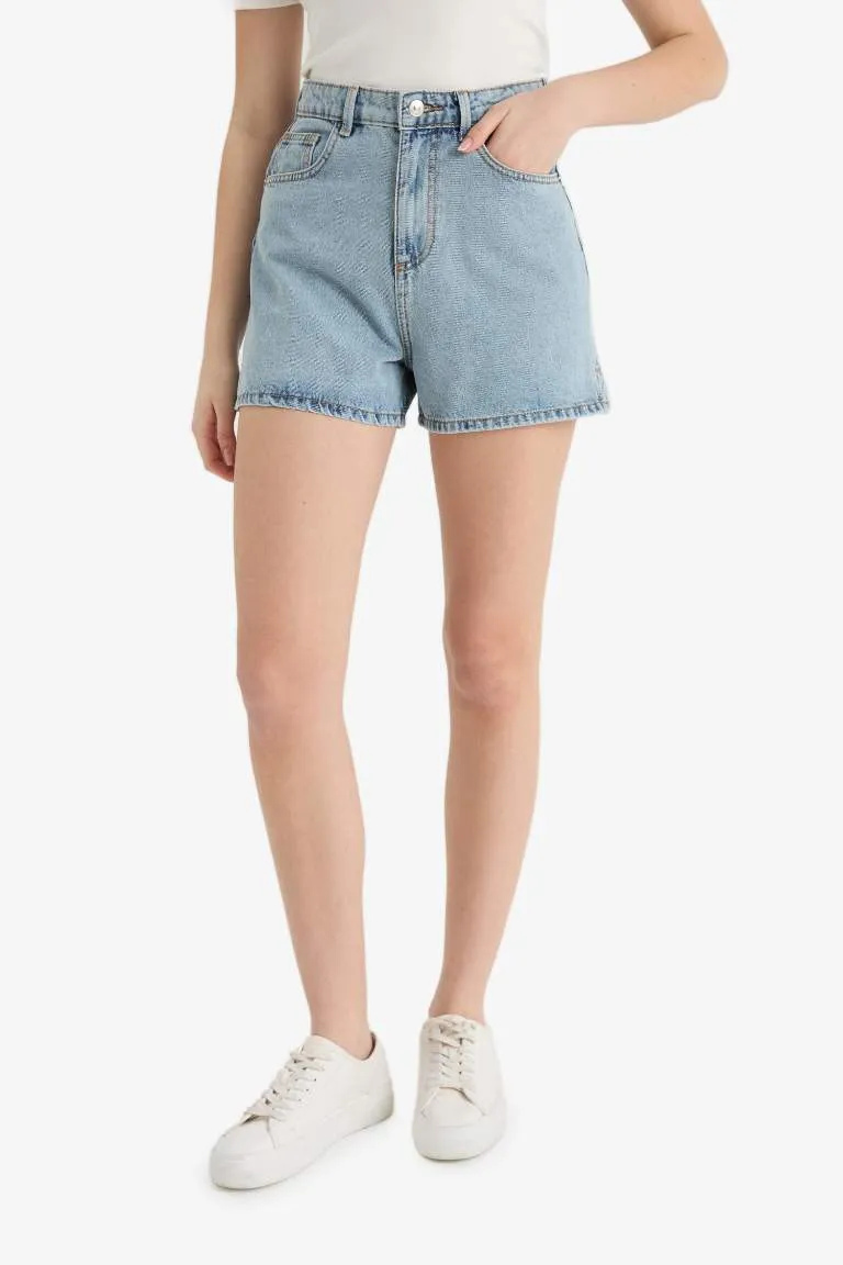 Mom Fit Yüksek Bel Crop Fit Jean Şort