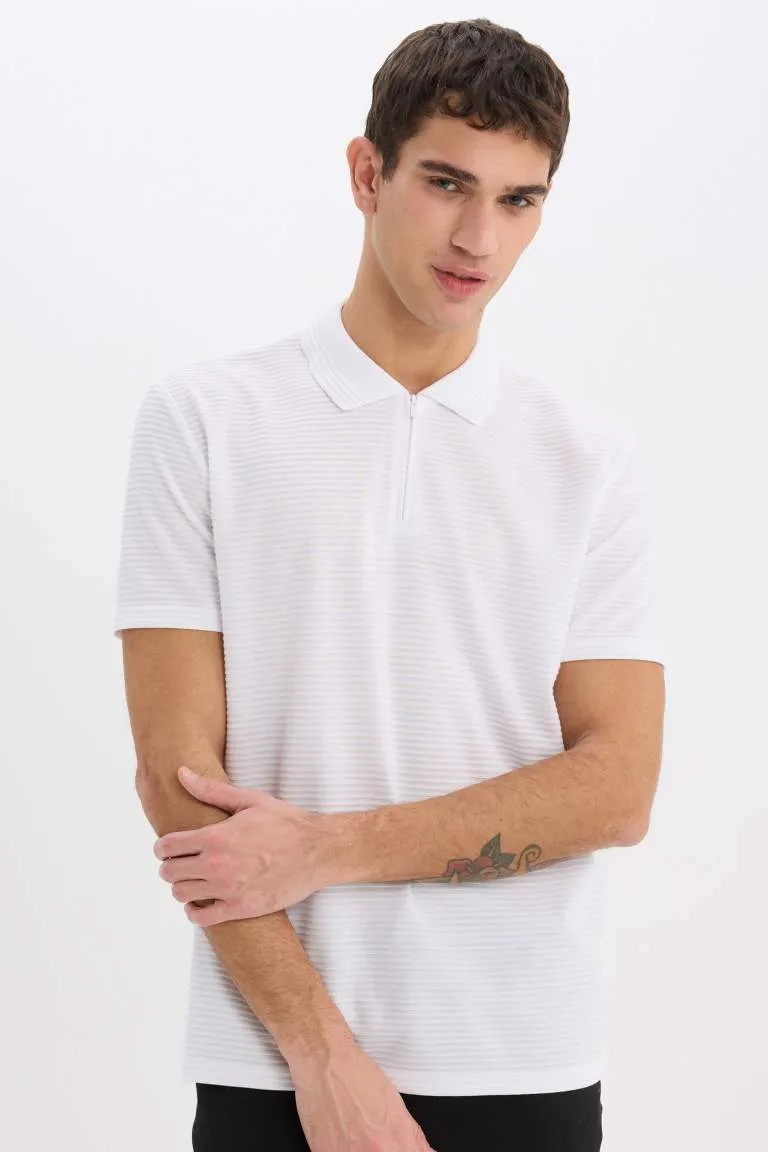 Regular Fit Polo Yaka Fermuarlı Kısa Kollu Tişört