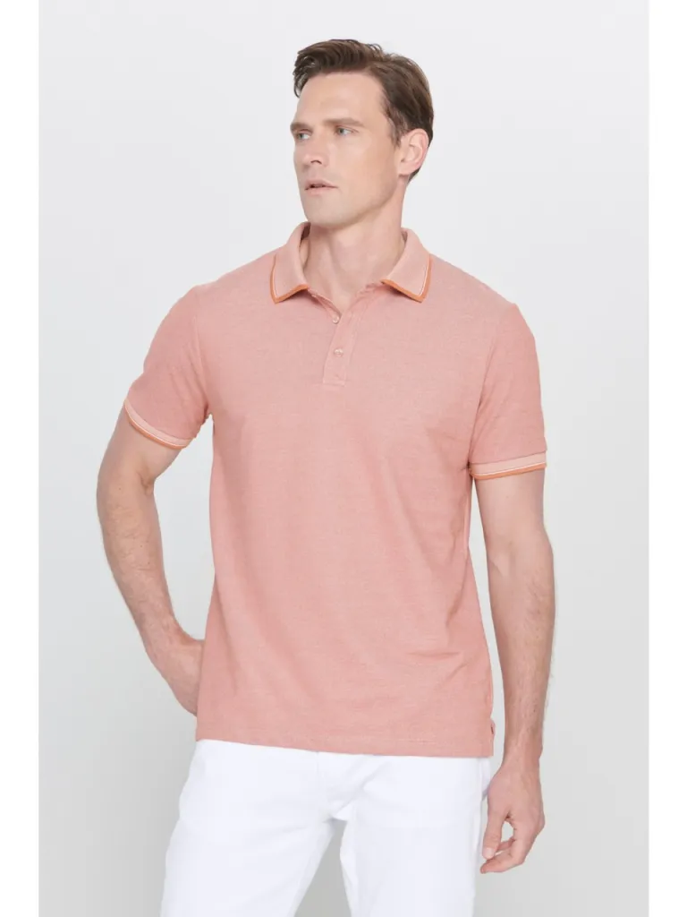 Altınyıldız Classics AC&Co / Altınyıldız Classics Erkek Çekmeyen Pamuklu Kumaş Slim Fit Dar Kesim Kiremit-Bej Kıvrılmaz Polo Yaka Tişört
