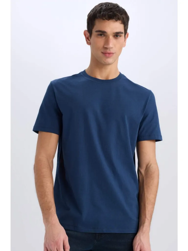 DeFacto %100 Pamuk New Regular Fit Bisiklet Yaka Basic Düz Kısa Kollu Tişört V7699AZ25SP