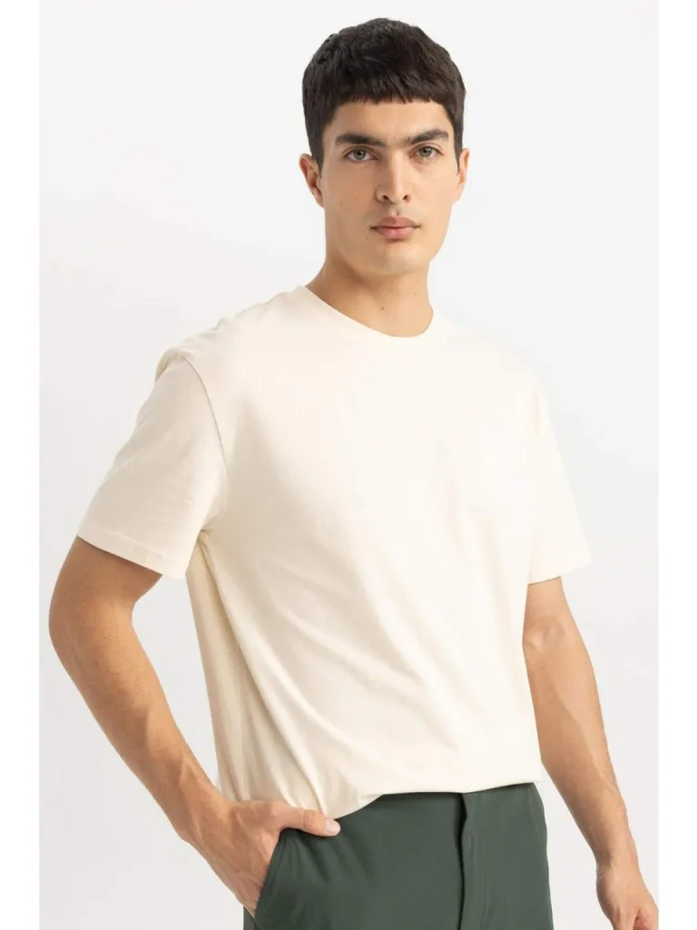 DeFacto %100 Pamuk New Regular Fit Bisiklet Yaka Basic Düz Kısa Kollu Tişört V7699AZ24SP