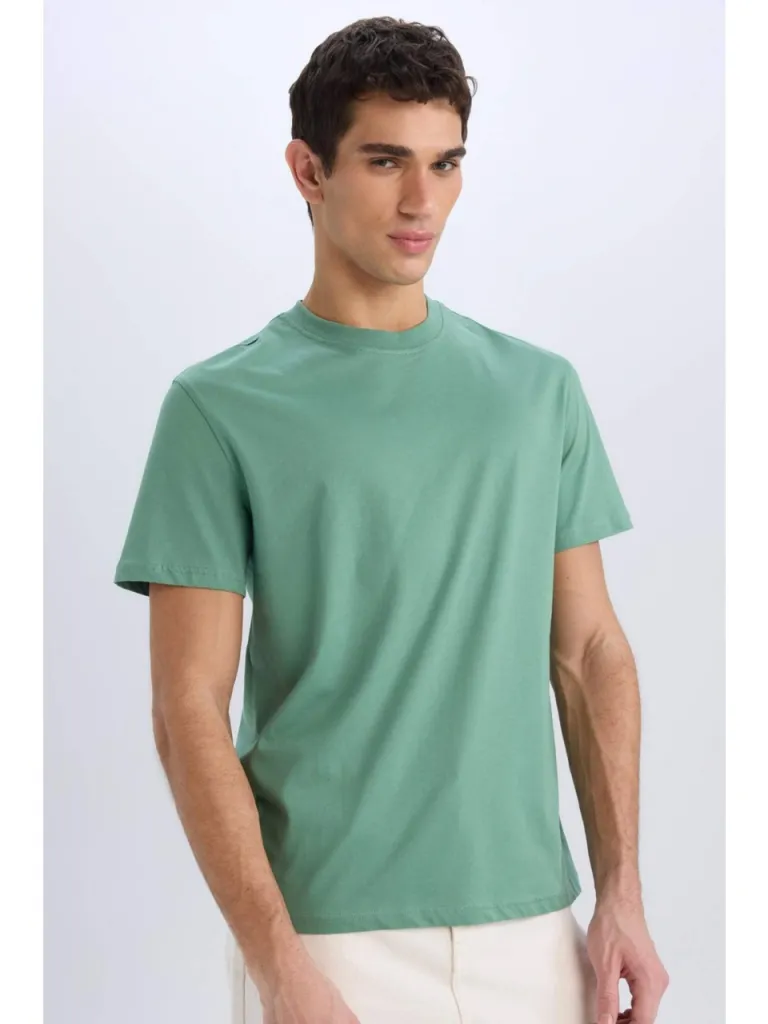 DeFacto %100 Pamuk New Regular Fit Bisiklet Yaka Basic Düz Kısa Kollu Tişört V7699AZ25SP