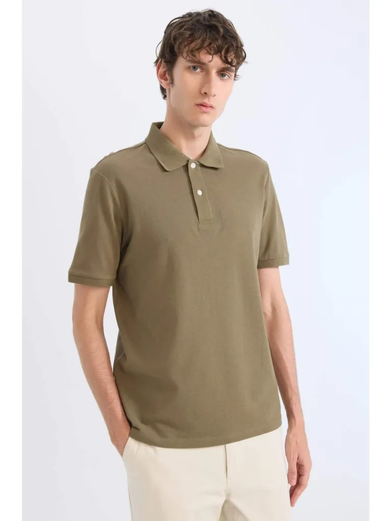 DeFacto %100 Pamuk Regular Fit Polo Yaka Kısa Kollu Basic Düz Pike Kumaş Tişört C1293AX25SP