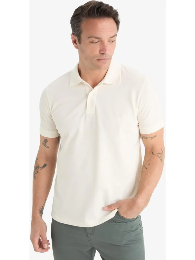 DeFacto %100 Pamuk Regular Fit Polo Yaka Kısa Kollu Basic Düz Pike Kumaş Tişört C1293AX25SP