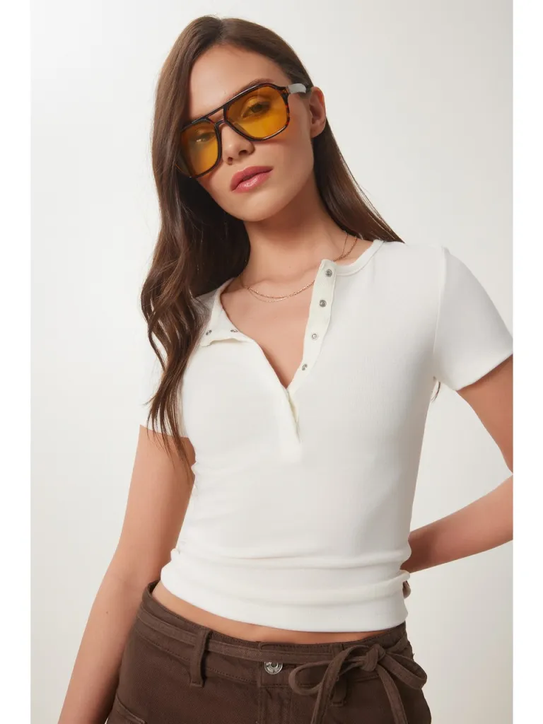 Happiness İstanbul Çıtçıtlı Basic Örme Crop Bluz Kemik LFW0003