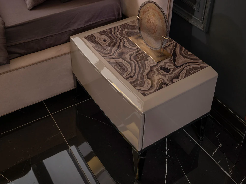 Bentleyar 18.5" Tall Nightstand